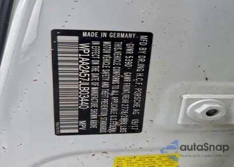 2018 Porsche Macan из США, поврежденный, VIN WP1AA2A57JLB03440